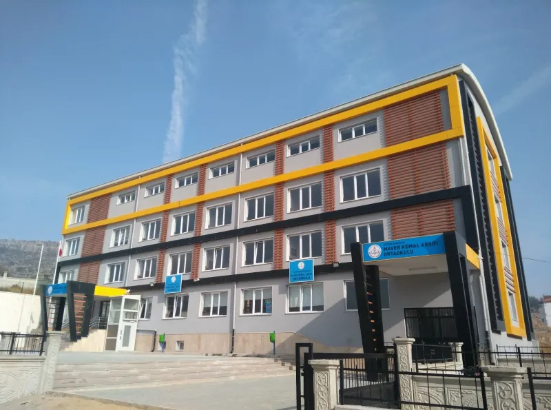 Maver Kemal Arsoy Ortaokulu fotoğrafı
