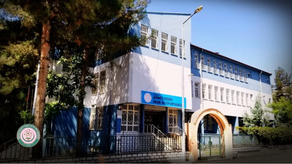 Ahmet Yesevi İmam Hatip Ortaokulu fotoğrafı