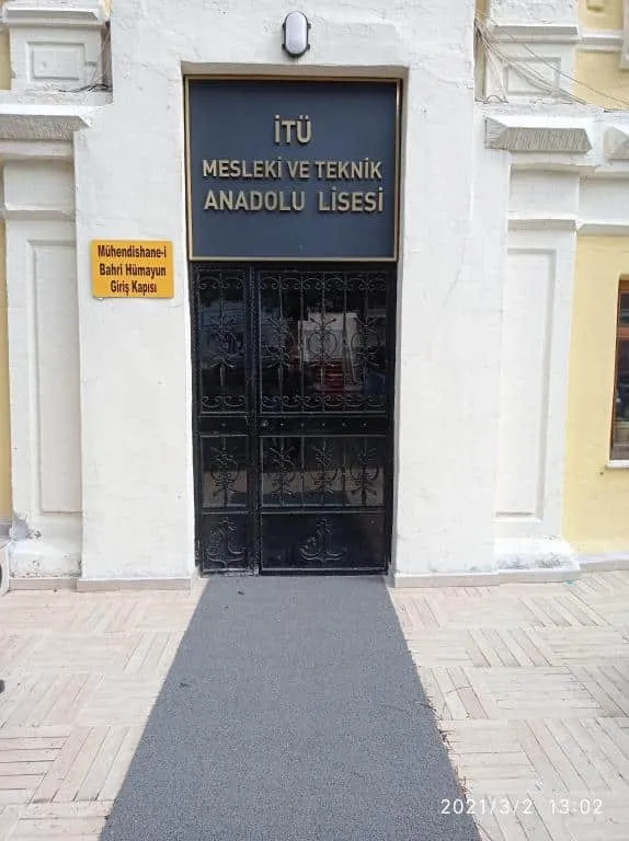İstanbul Teknik Üniversitesi Mesleki Ve Teknik Anadolu Lisesi fotoğrafı