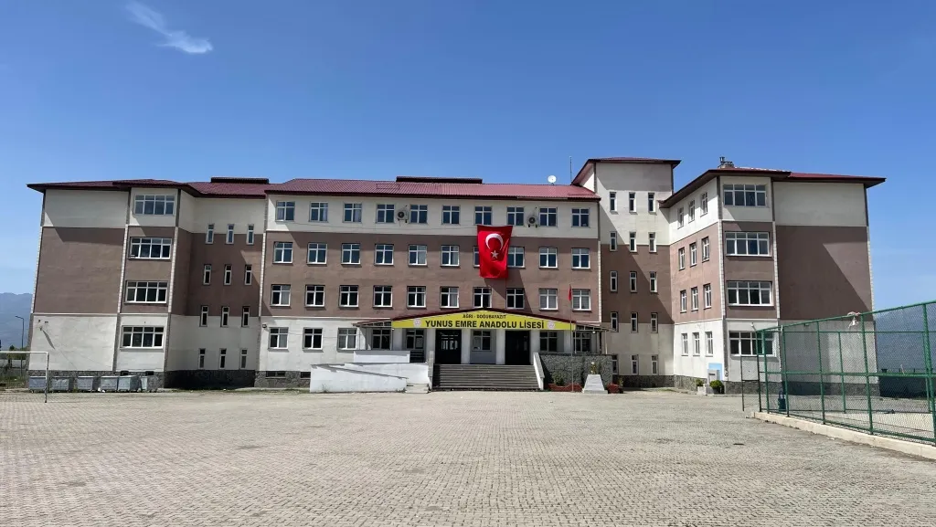 Yunus Emre Anadolu Lisesi fotoğrafı