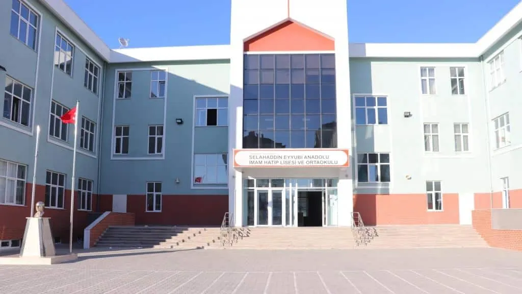 Selahaddin Eyyubi Anadolu İmam Hatip Lisesi fotoğrafı