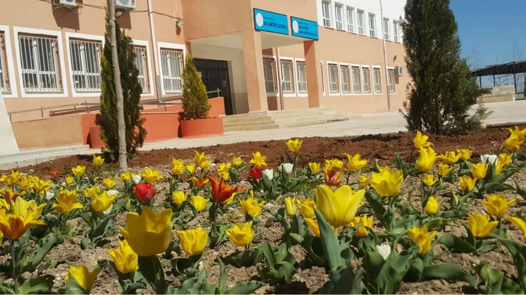 Sultantepe İmam Hatip Ortaokulu fotoğrafı
