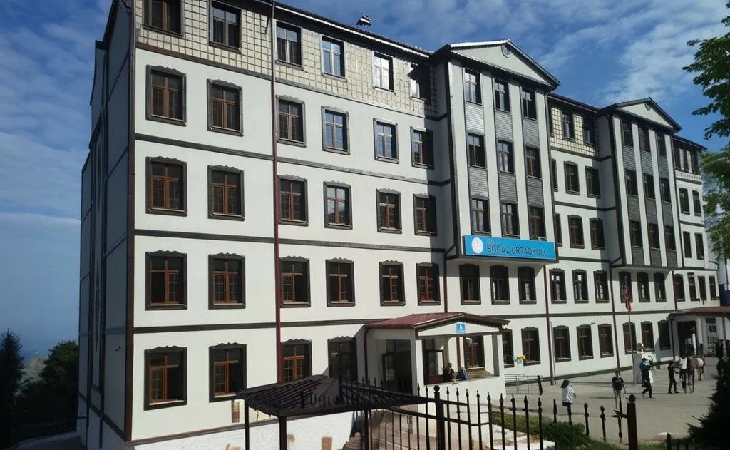 Boğaz Ortaokulu fotoğrafı