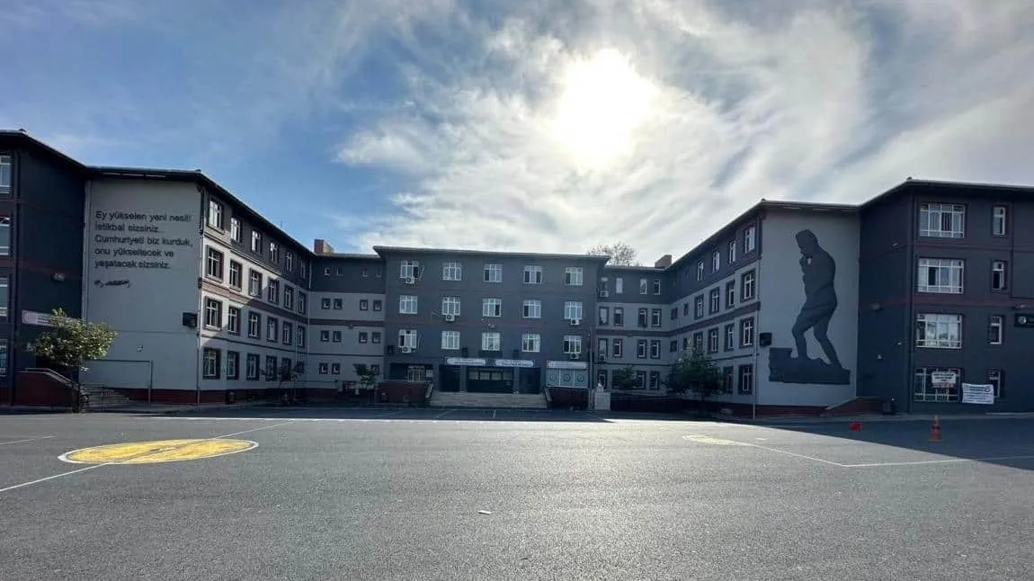 Gaziosmanpaşa Fahrettin Özüdoğru Mesleki Ve Teknik Anadolu Lisesi fotoğrafı