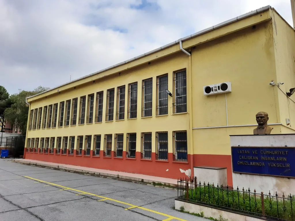 Mehmet Ali Lahur Anadolu Lisesi fotoğrafı