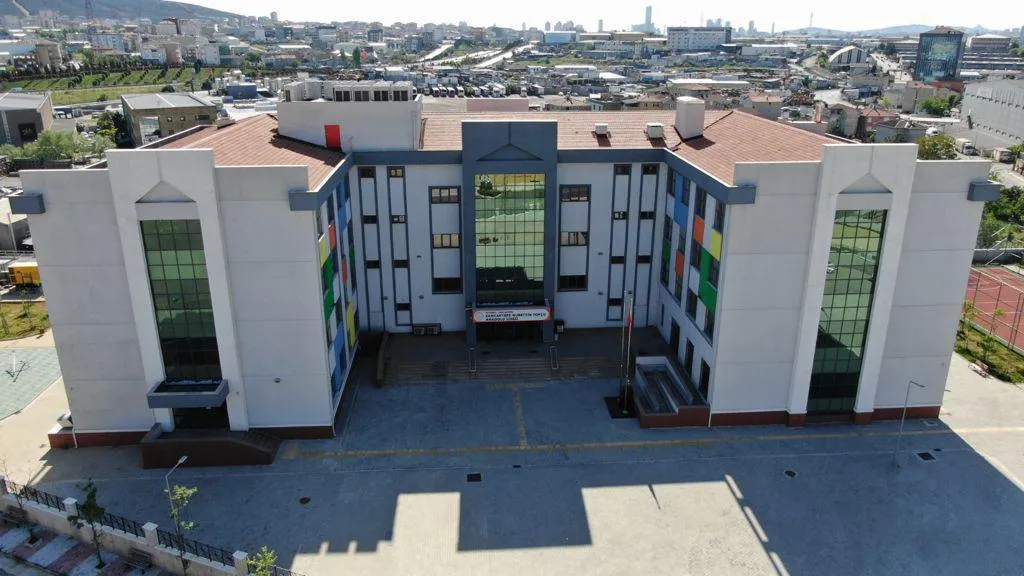 Sancaktepe Nurettin Topçu Anadolu Lisesi fotoğrafı