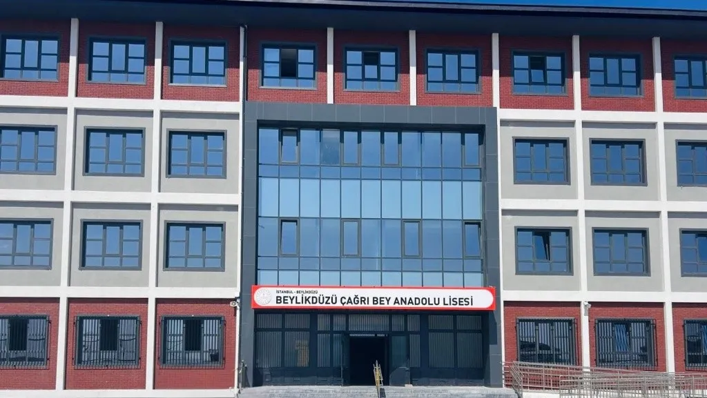 Beylikdüzü Çağrı Bey Anadolu Lisesi
