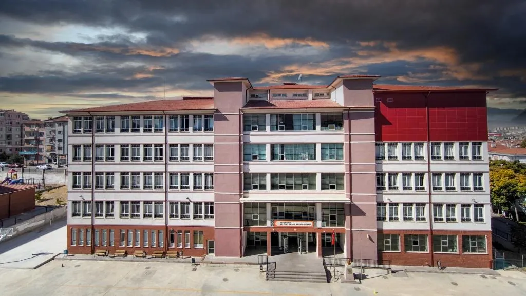 Ali Fuat Başgil Anadolu Lisesi fotoğrafı