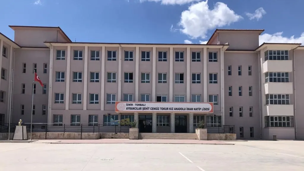 Ayrancılar Şehit Cengiz Tokur Kız Anadolu İmam Hatip Lisesi fotoğrafı