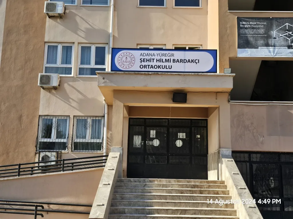 Şehit Hilmi Bardakçı Ortaokulu fotoğrafı
