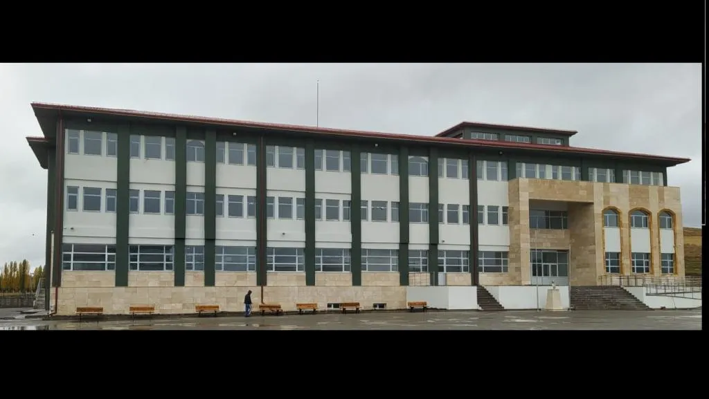 Yıldızeli Anadolu İmam Hatip Lisesi fotoğrafı