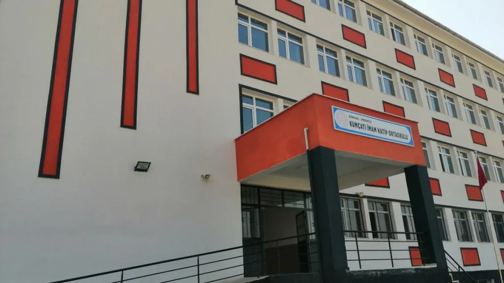Kumçatı İmam Hatip Ortaokulu