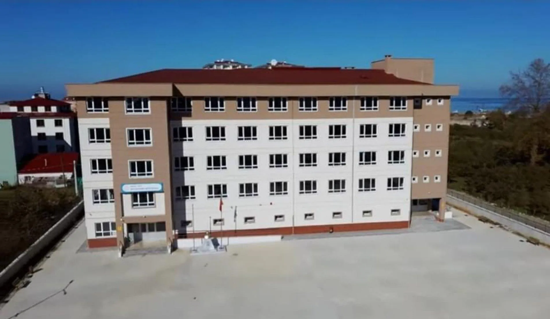 Şehit Sezgin Burak CANTÜRK Ortaokulu fotoğrafı