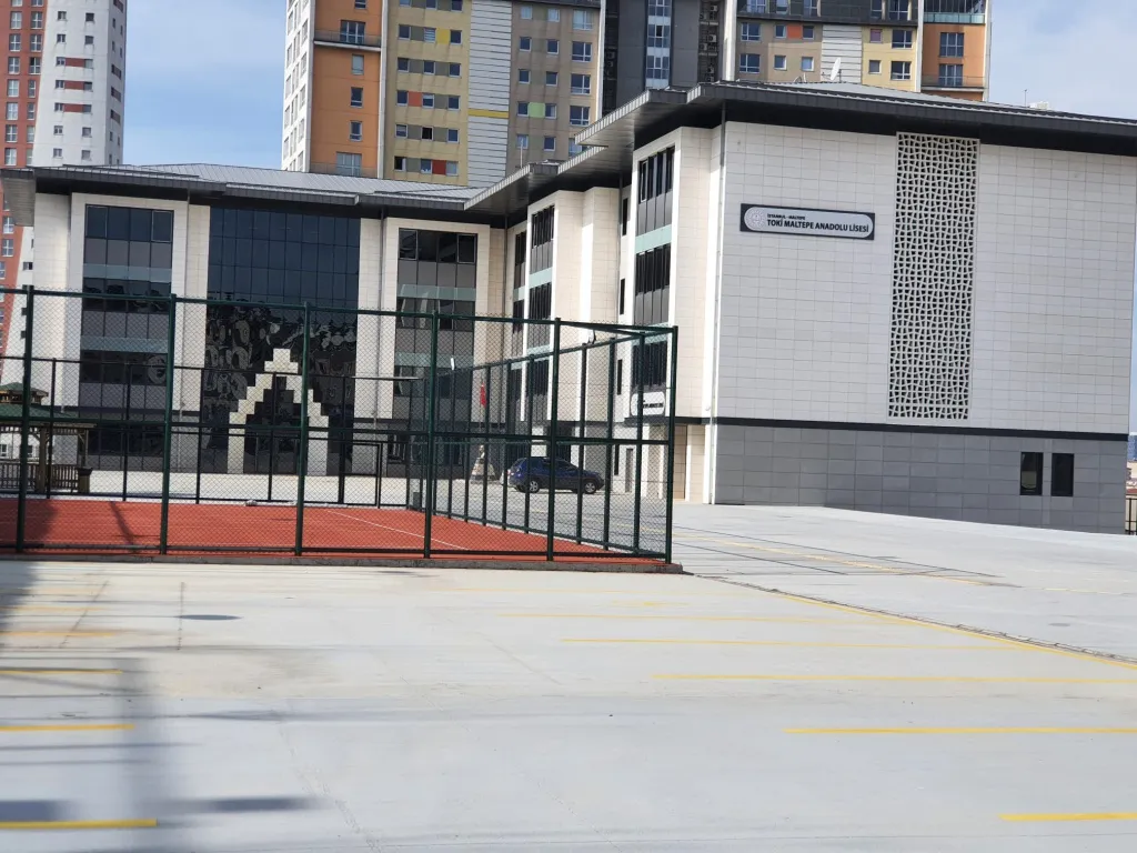 TOKİ Maltepe Anadolu Lisesi fotoğrafı