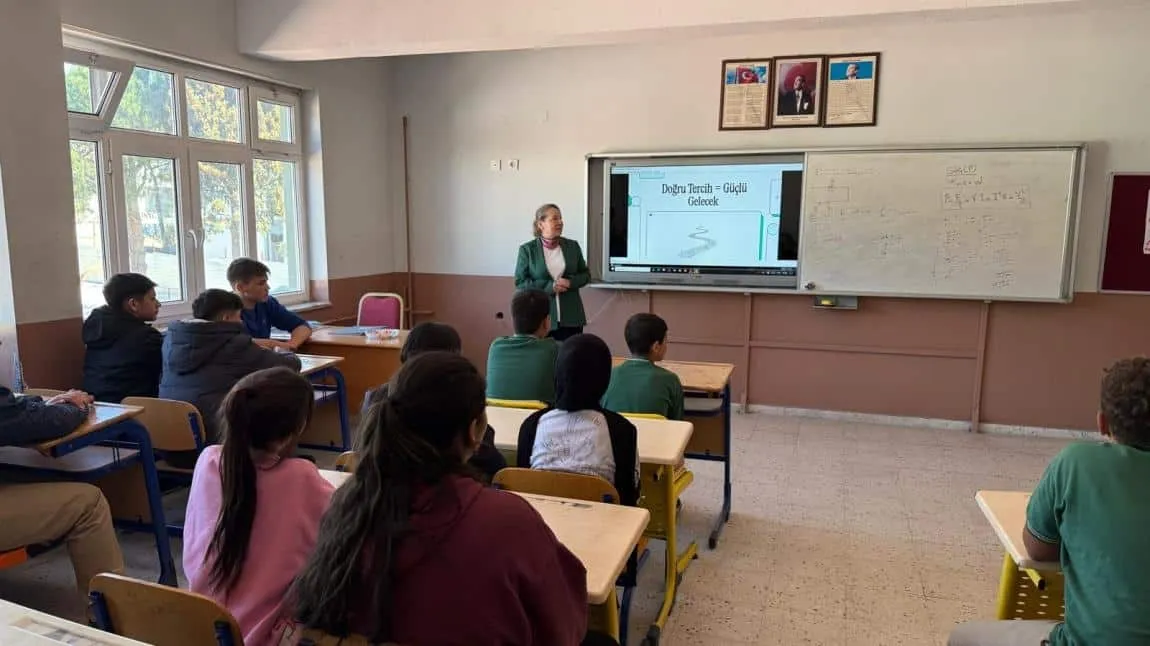 Buharkent Mesleki Ve Teknik Anadolu Lisesi fotoğrafı
