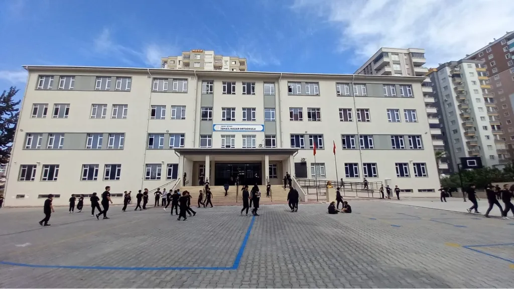 İsmail Hazar Ortaokulu fotoğrafı