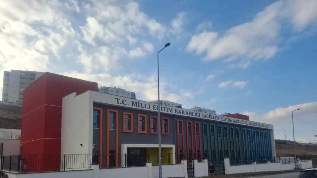Tacirler Eğitim Vakfı Özel Eğitim Anaokulu fotoğrafı