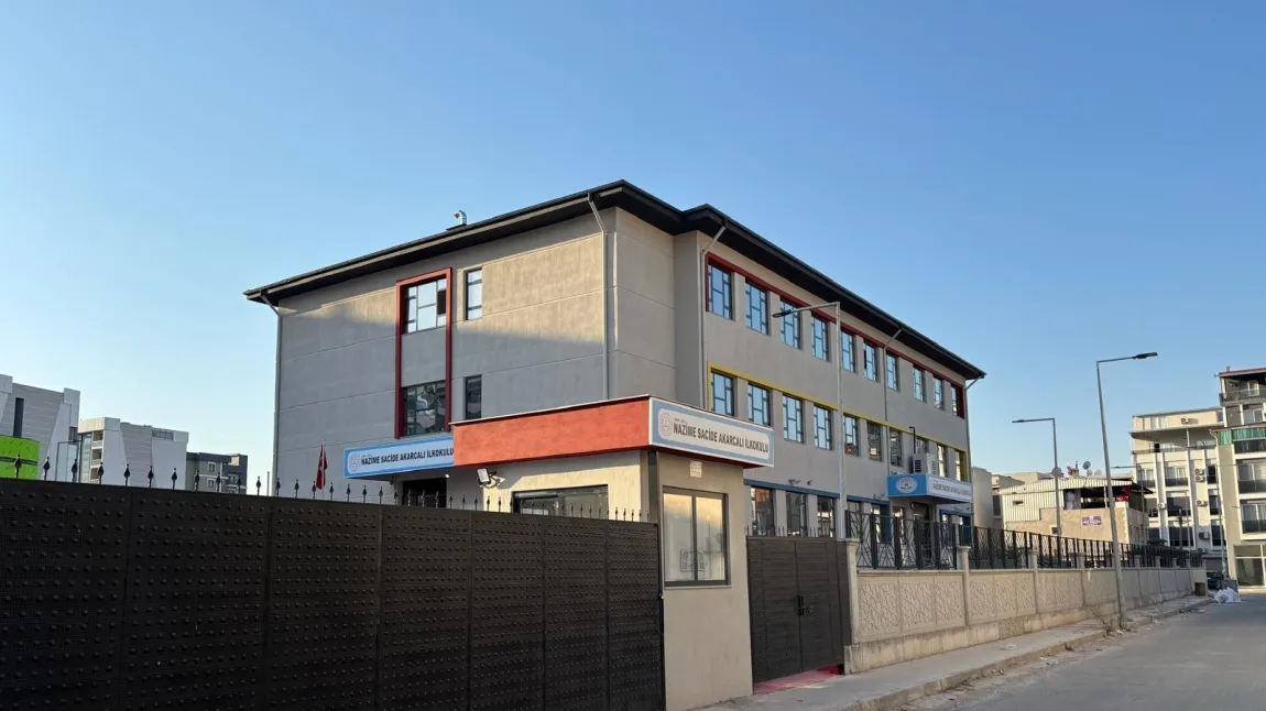 Nazime-Sacide Akarcalı İlkokulu fotoğrafı