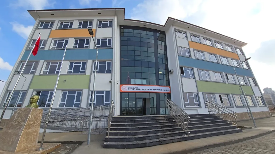 Gevher Nesibe Mesleki Ve Teknik Anadolu Lisesi fotoğrafı