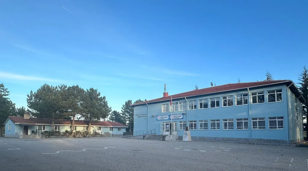 Sabiha Şaşmaz İlkokulu fotoğrafı