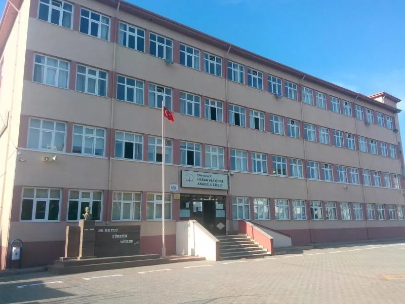 Hasan Ali Yücel Anadolu Lisesi fotoğrafı
