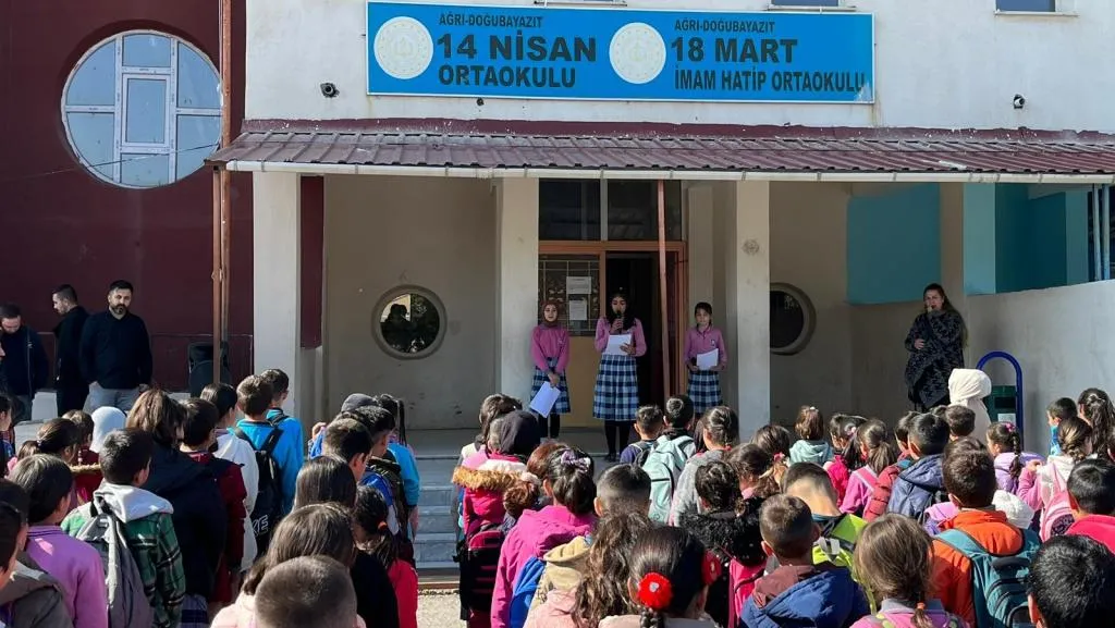 14 Nisan Ortaokulu fotoğrafı