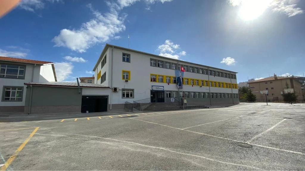 Talatpaşa Ortaokulu
