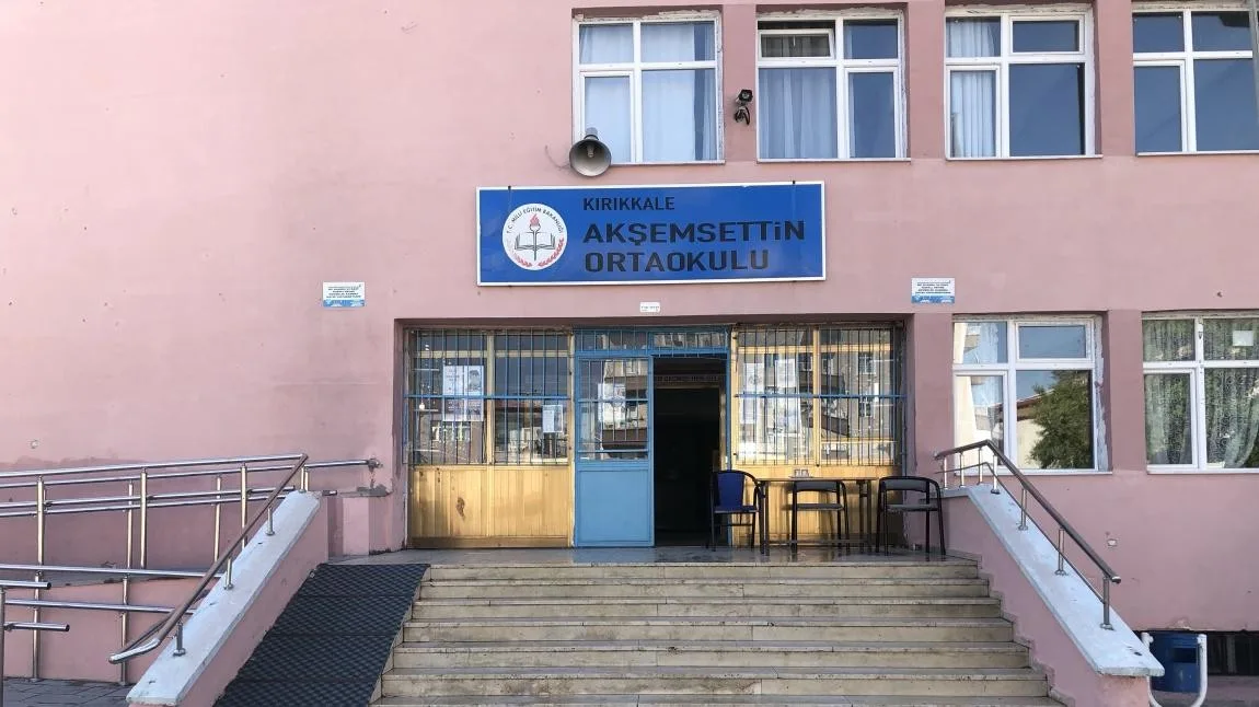 Akşemsettin Ortaokulu fotoğrafı
