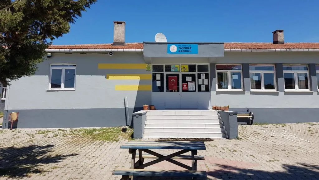 Taşpınar İlkokulu