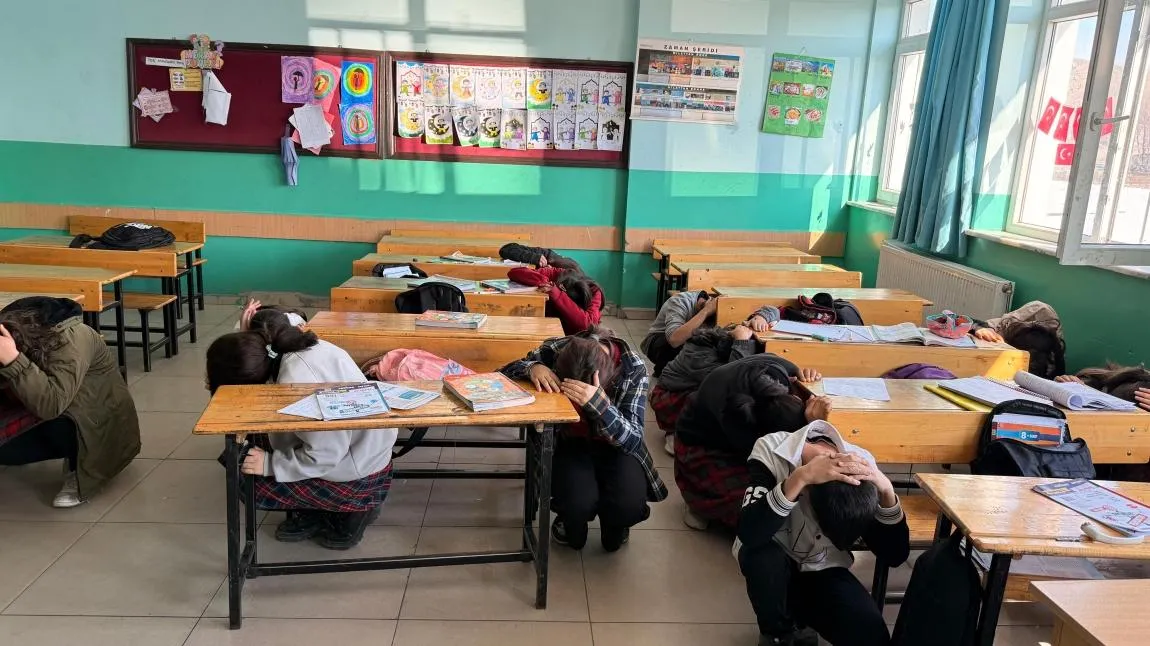 İbn-i Sina Ortaokulu fotoğrafı