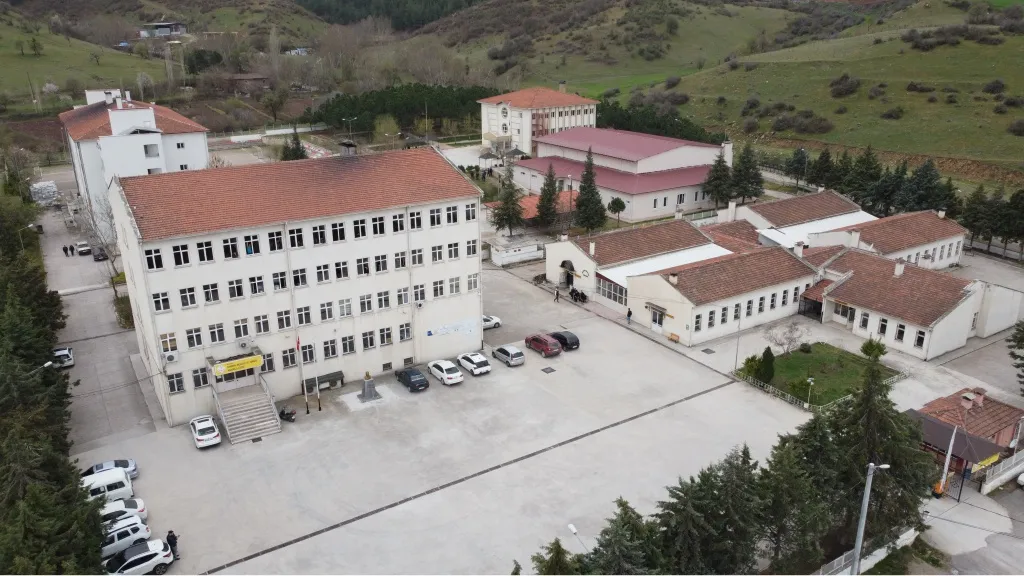 Sındırgı Mesleki Ve Teknik Anadolu Lisesi fotoğrafı