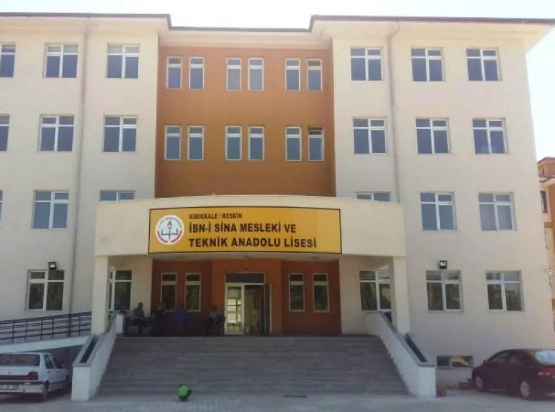 İbn-i Sina Mesleki Ve Teknik Anadolu Lisesi fotoğrafı