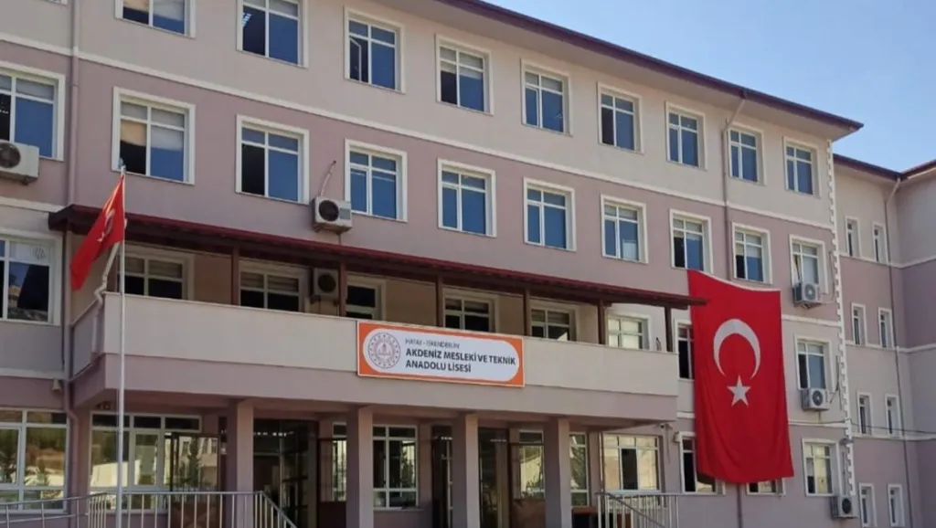 Akdeniz Mesleki Ve Teknik Anadolu Lisesi