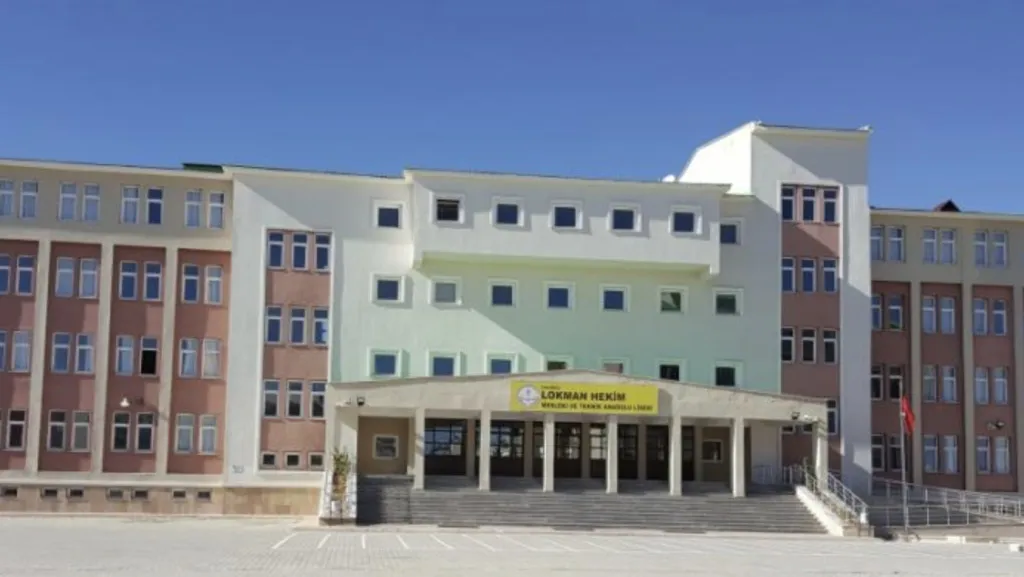 Erciş Lokman Hekim Mesleki Ve Teknik Anadolu Lisesi
