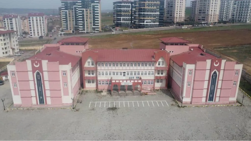 Mustafa Kemal Atatürk Mesleki Ve Teknik Anadolu Lisesi