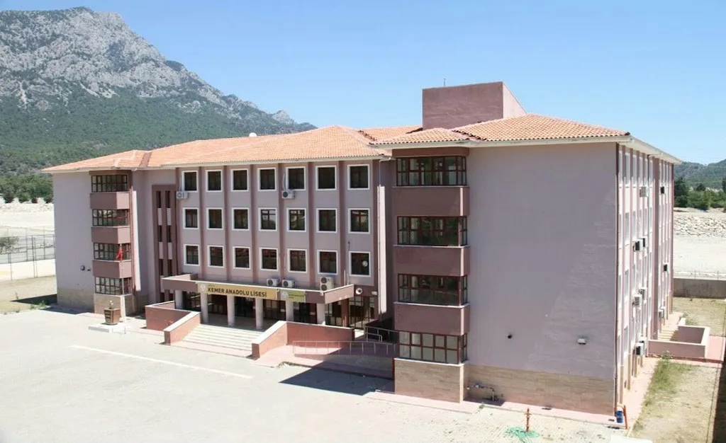 Kemer Anadolu Lisesi fotoğrafı