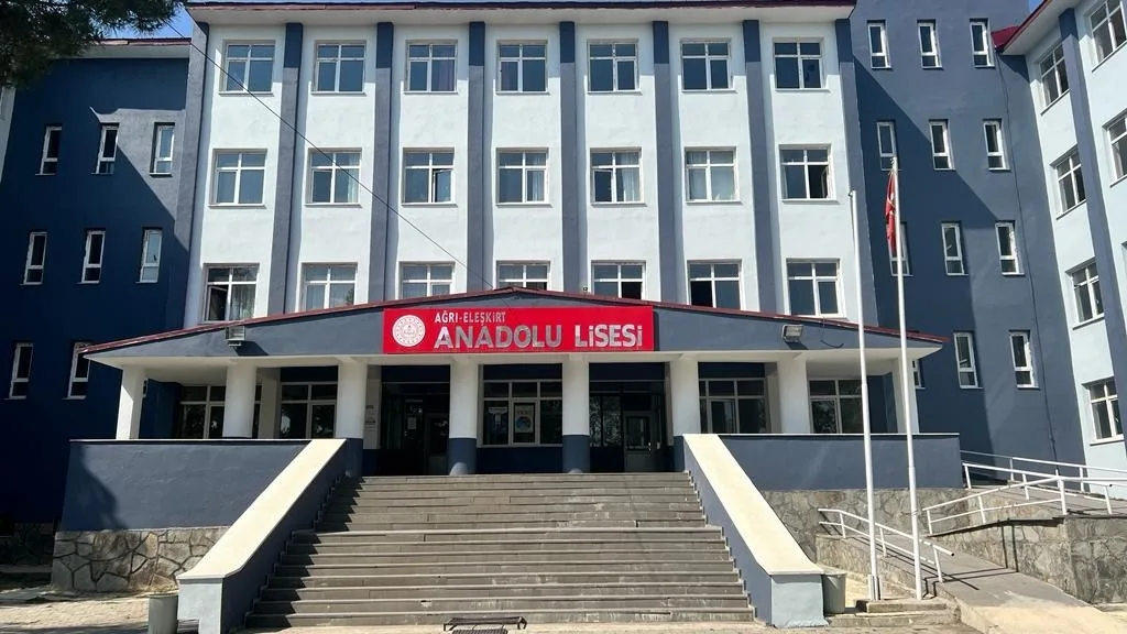 Eleşkirt Anadolu Lisesi fotoğrafı