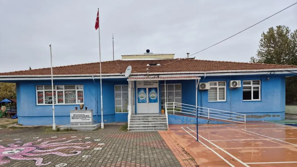 LÜLEBURGAZ ZÜBEYDE HANIM ANAOKULU fotoğrafı