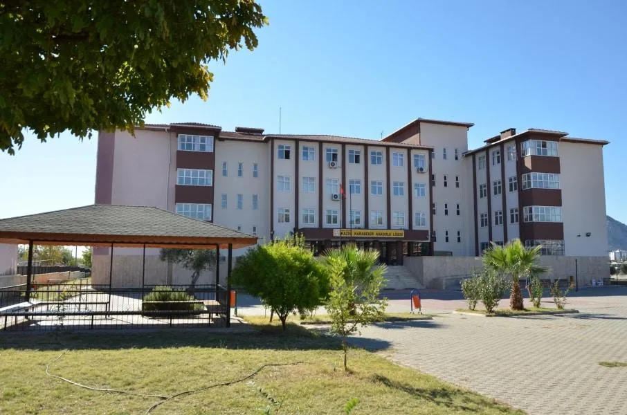 Kozan Kazım Karabekir Anadolu Lisesi fotoğrafı