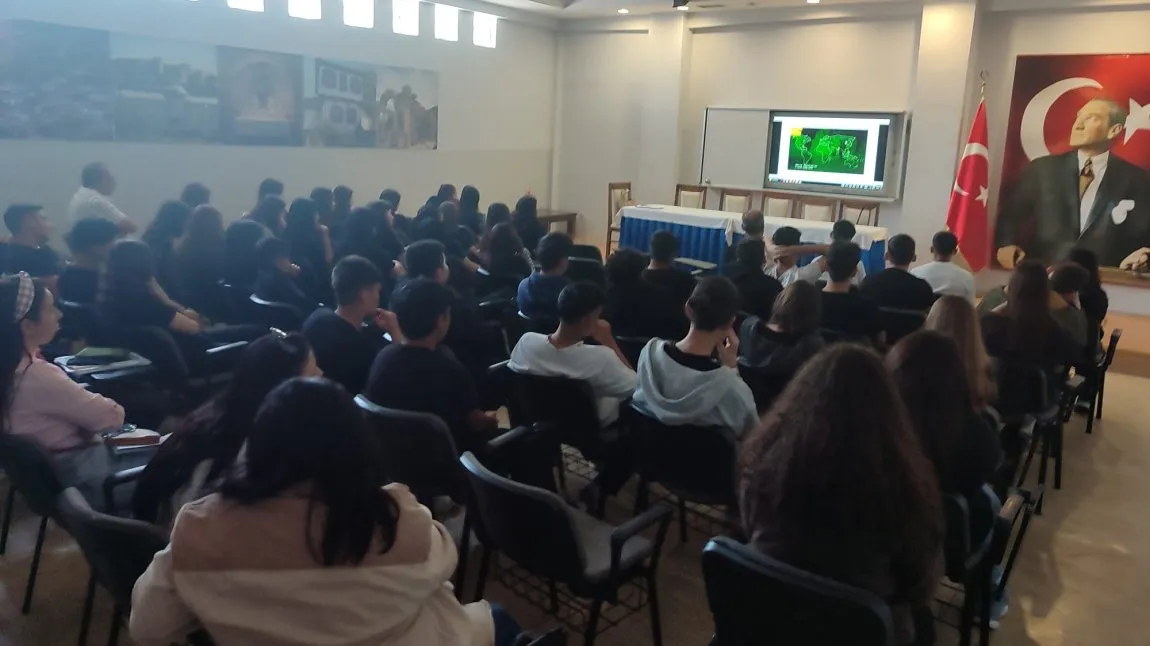 Selçuk Şehit Er Mehmet Yüce Borsa İstanbul Turizm Mesleki Ve Teknik Anadolu Lisesi fotoğrafı