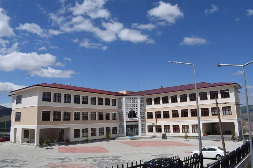 Ardahan Fen Lisesi fotoğrafı