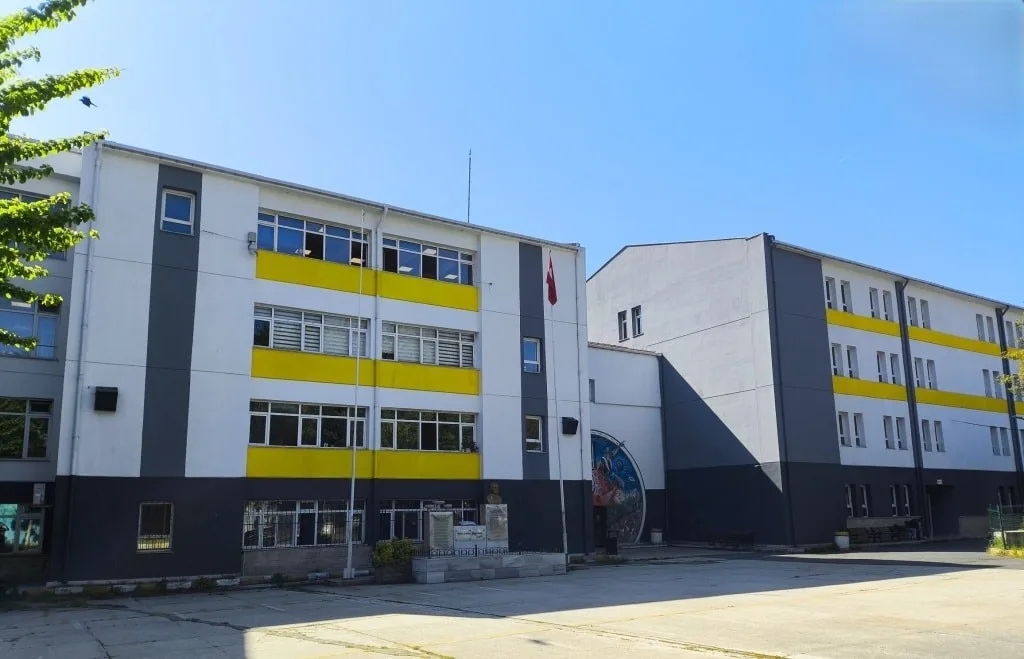 Kadırga Mesleki Ve Teknik Anadolu Lisesi fotoğrafı