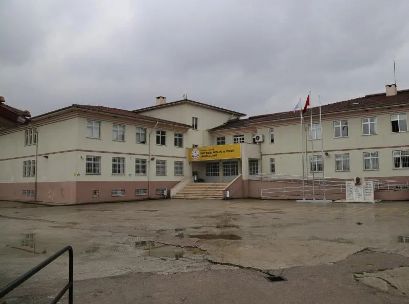 Ümit Erdal Mesleki Ve Teknik Anadolu Lisesi fotoğrafı