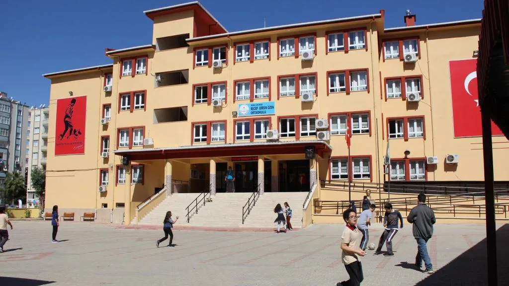 Recep Birsin Özen Ortaokulu