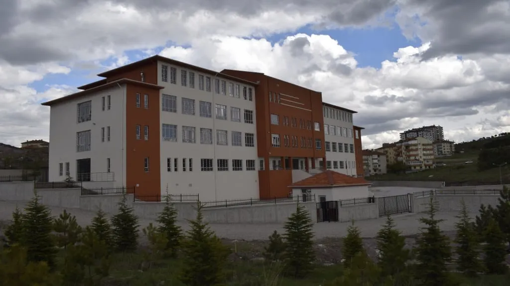 Pursaklar Anadolu İmam Hatip Lisesi