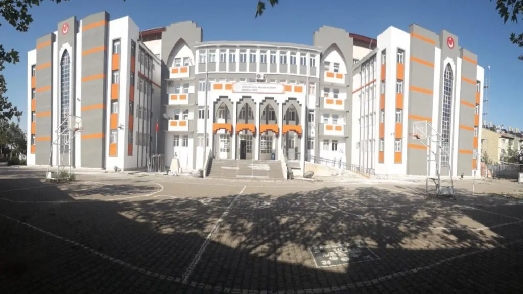 Yenişehir Dicle Kız Mesleki Ve Teknik Anadolu Lisesi