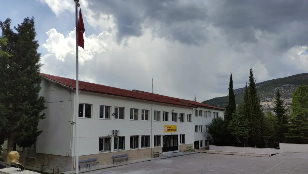 Akseki Anadolu Lisesi