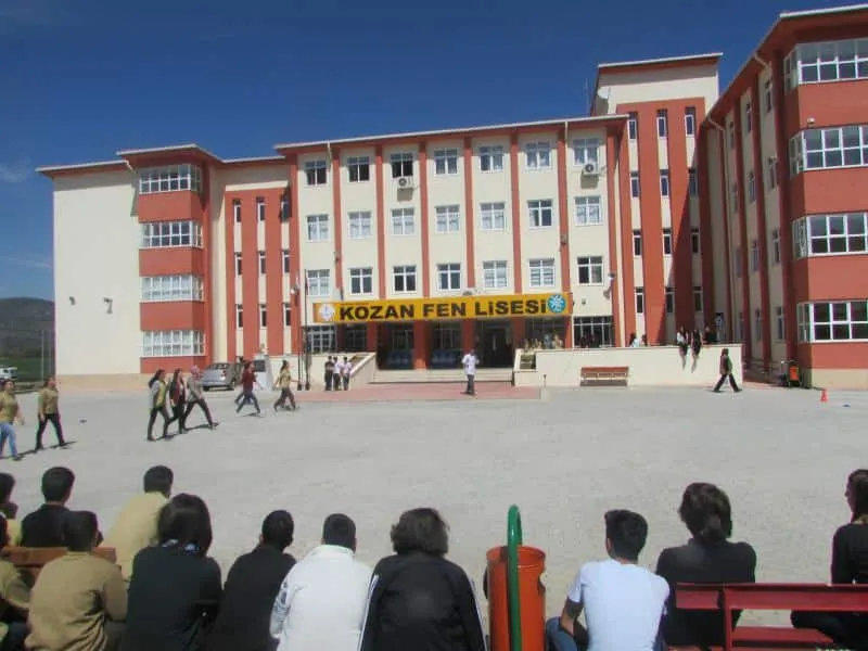 Kozan Fen Lisesi
