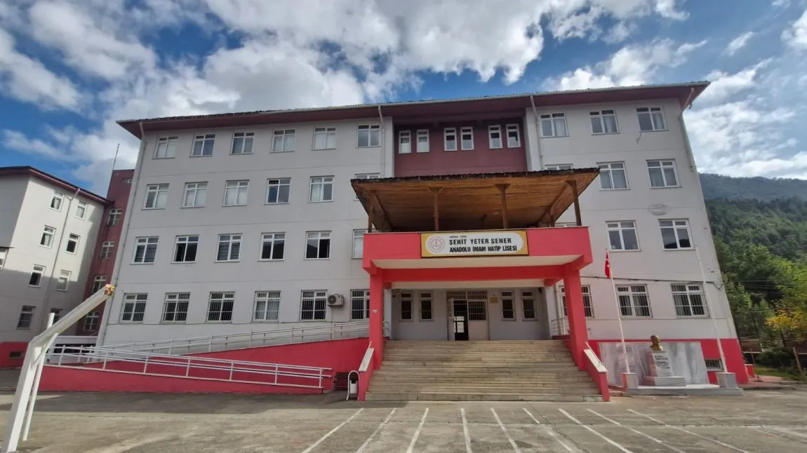 Feke Şehit Yeter Şener Anadolu İmam Hatip Lisesi fotoğrafı