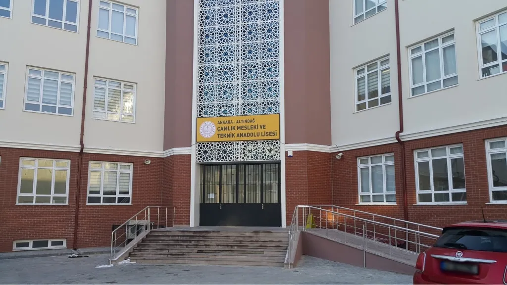 Çamlık Kız Mesleki Ve Teknik Anadolu Lisesi fotoğrafı